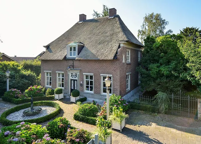 Πανσιόν De Oude Pastorie Macharen