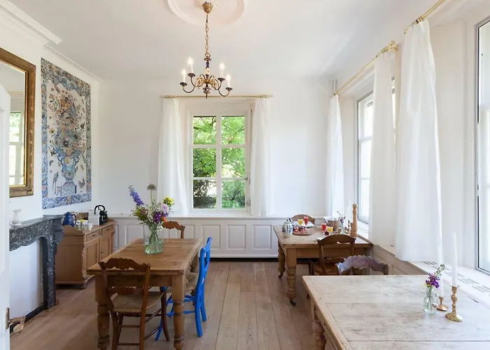 De Oude Pastorie Macharen