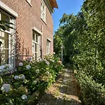 Гостевой дом De Oude Pastorie 3*