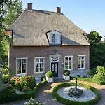 De Oude Pastorie Macharen