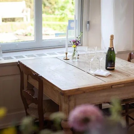 De Oude Pastorie Guest house Macharen