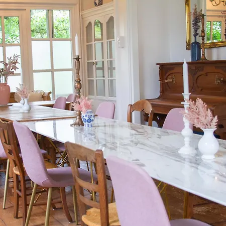 Pensjonat De Oude Pastorie 3*