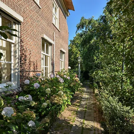 Guest house De Oude Pastorie 3*