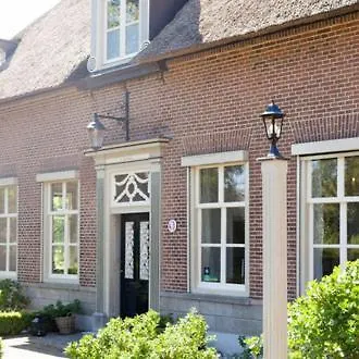 Pensjonat De Oude Pastorie Macharen